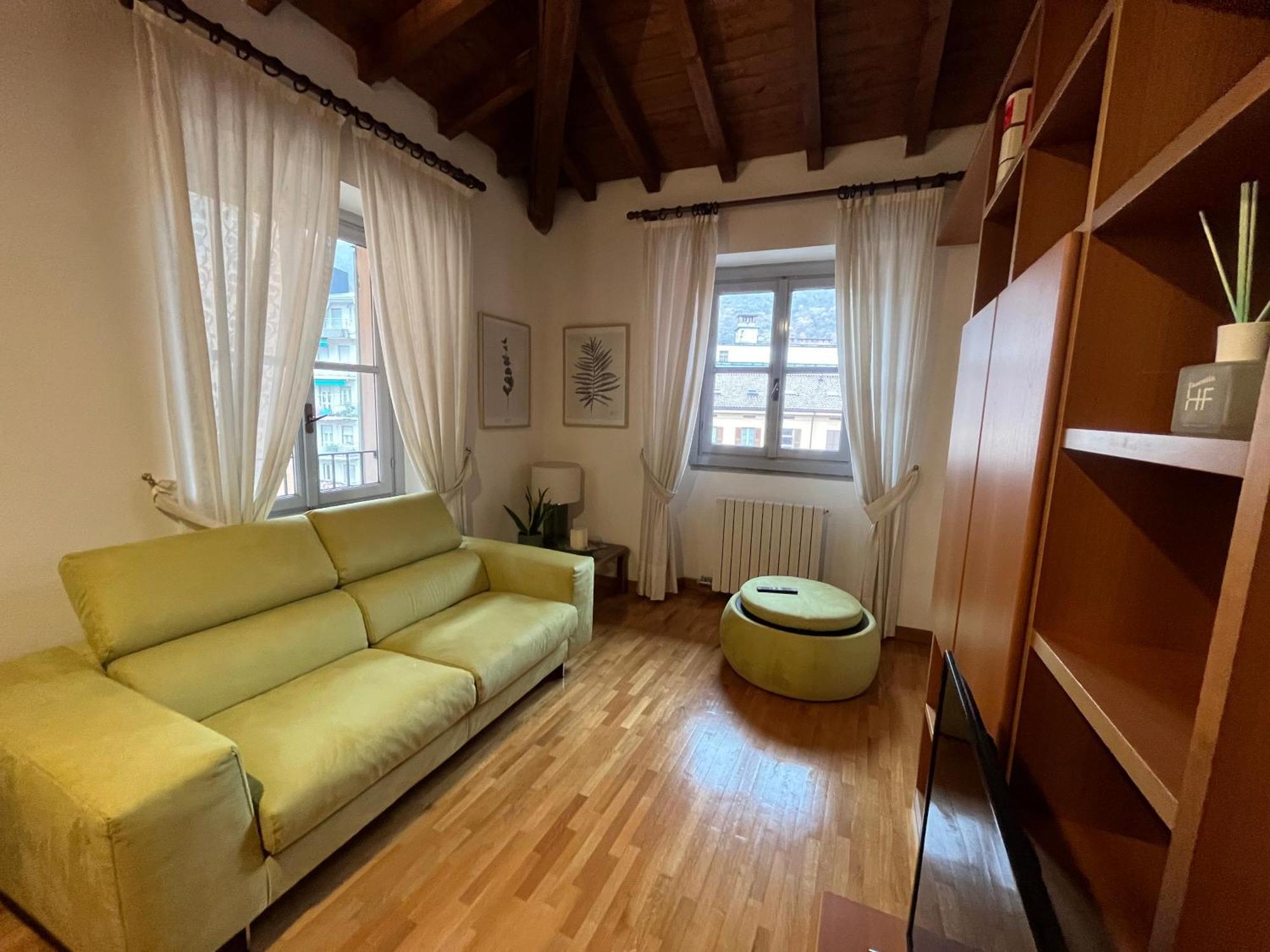 La Corte Di Costantino-Downtown Como Luaran gambar